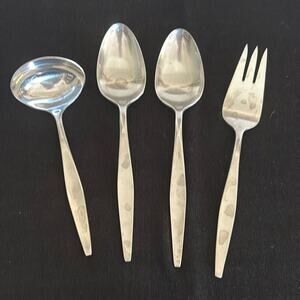 Reed & Barton Etude Server Set 4 piece, meat fork, ladle, 2 Serving spoons.
